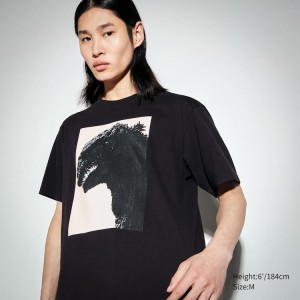 Férfi Uniqlo Hideaki Anno Ut Grafika (Godzilla) Póló Fekete | POFQJ-7416